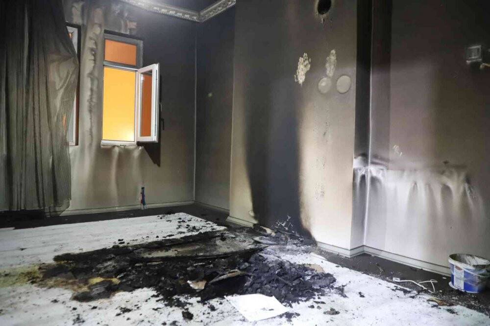 Hakkari’de korkutan yangın