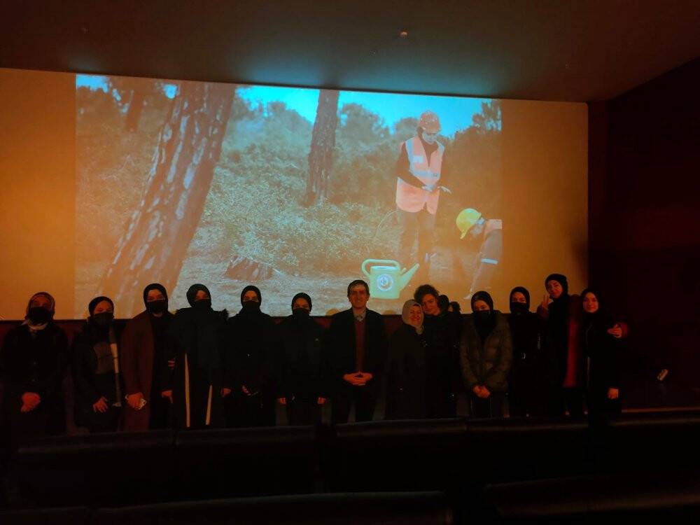 Zonguldak’ta vatandaşlara bin adet fidan dağıtıldı