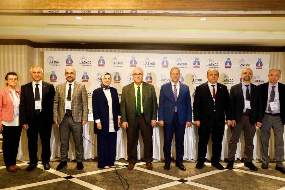 Akciğer kanserinde erken tanı vurgusu