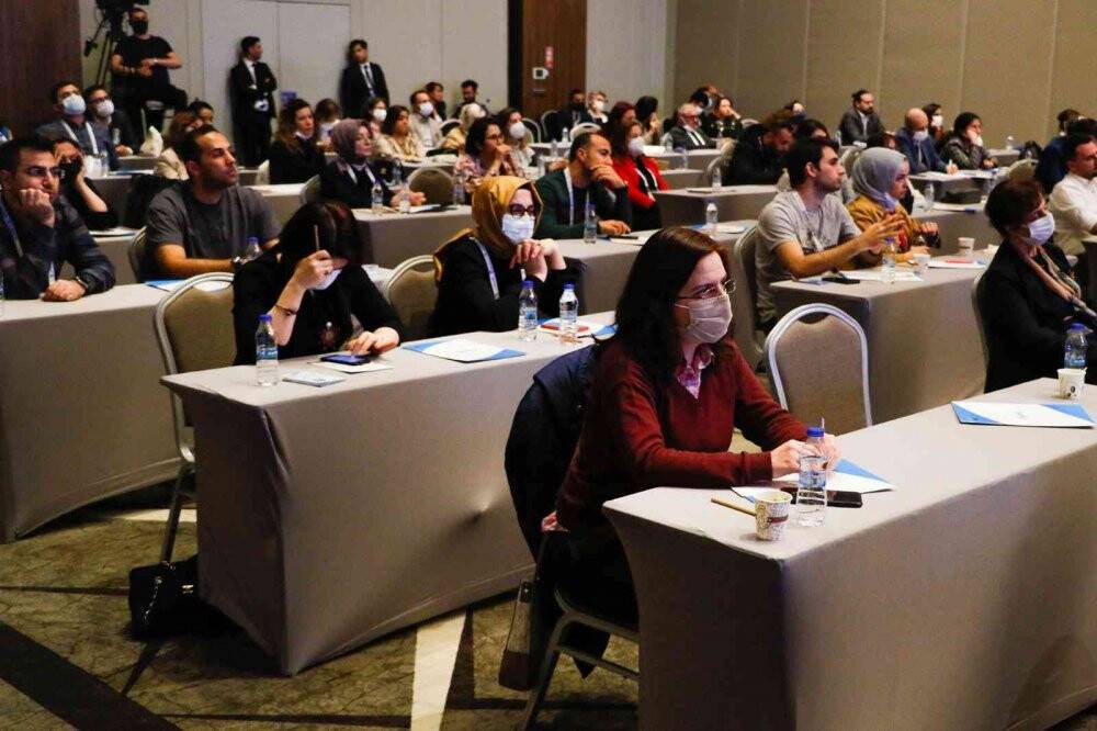 Akciğer kanserinde erken tanı vurgusu