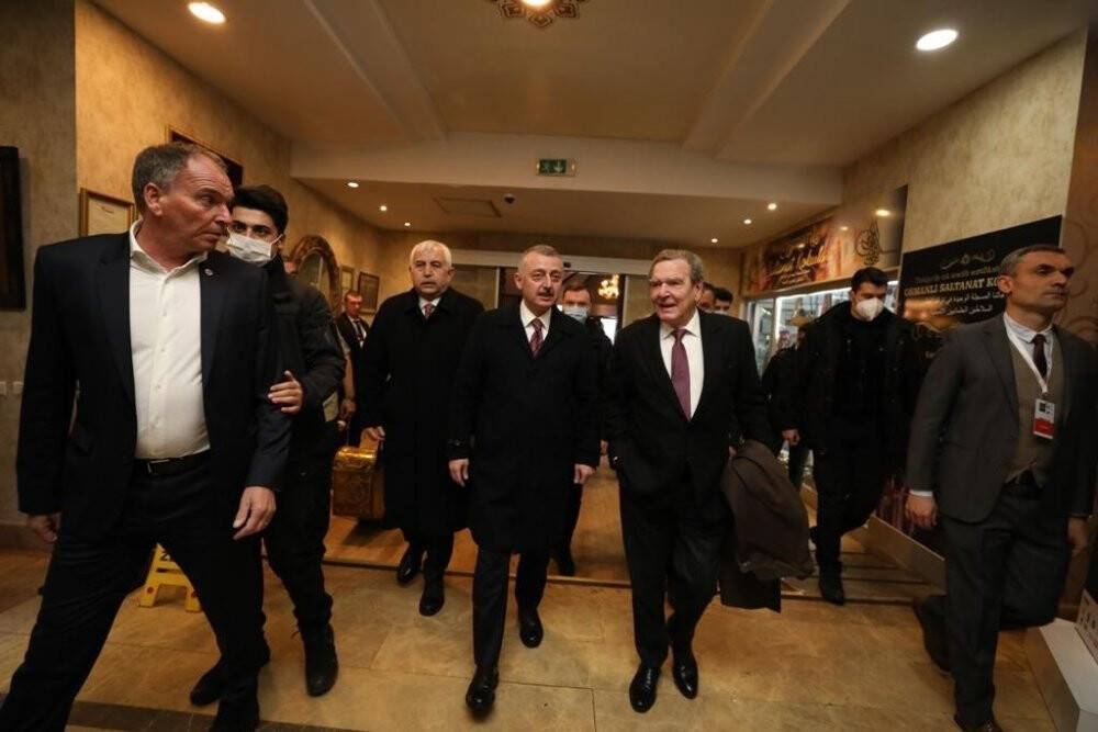 Schröder: Cumhurbaşkanı Erdoğan’ın çabaları çok kıymetli"