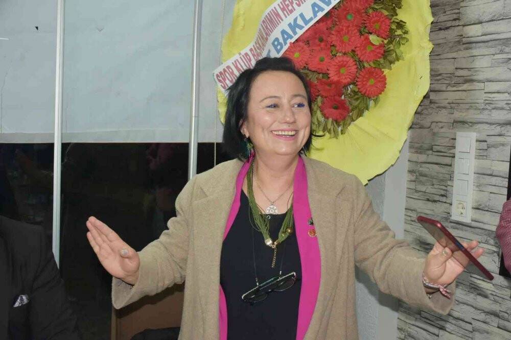 Elinin hamuruyla kulüp başkanı oldu