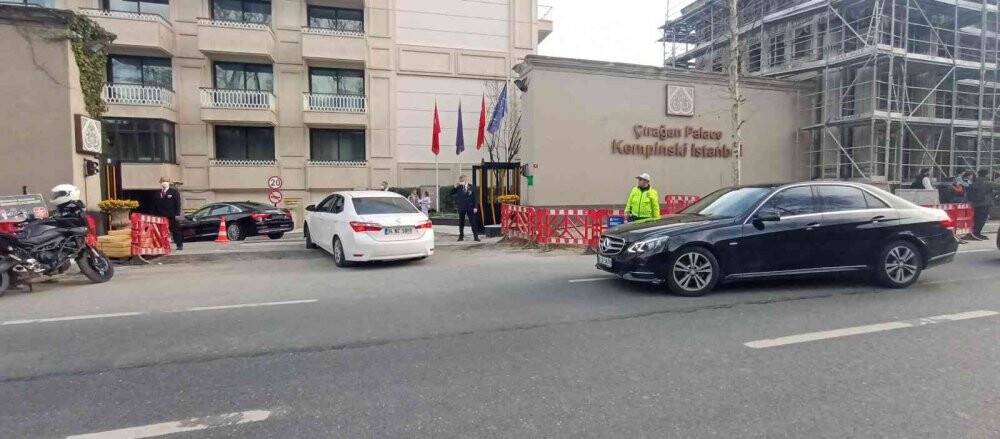 İstanbul’a gelen Rus heyeti Çırağan Sarayı’nda