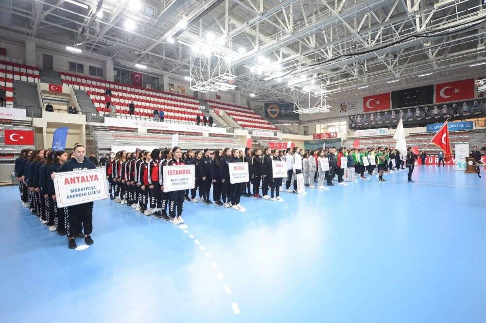 Okul Sporları Gençler Türkiye Hentbol Şampiyonası başladı