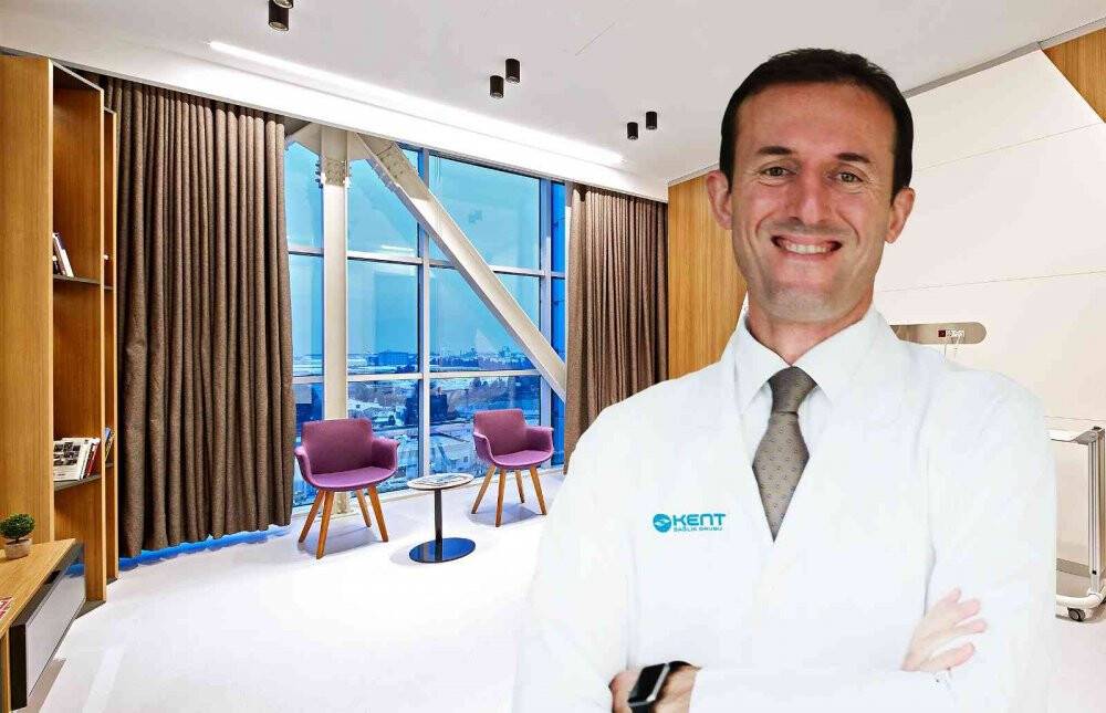 Karaciğer nakilli hastanın aort damarı değiştirildi