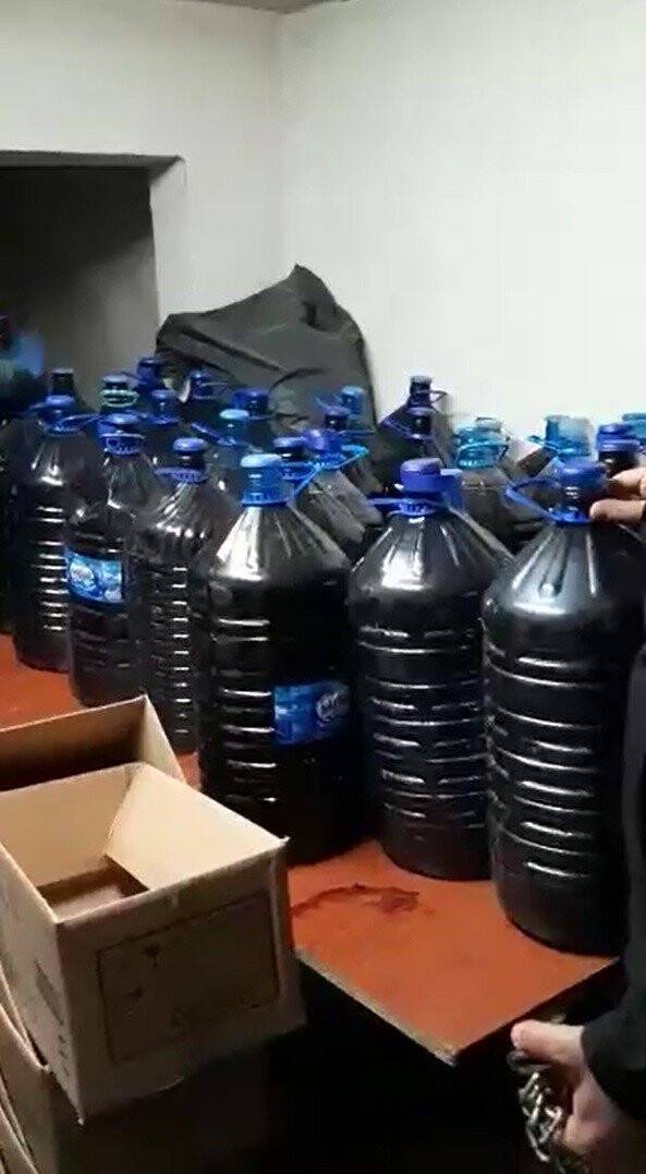 Polis battaniyeyi kaldırınca ortaya çıkardı