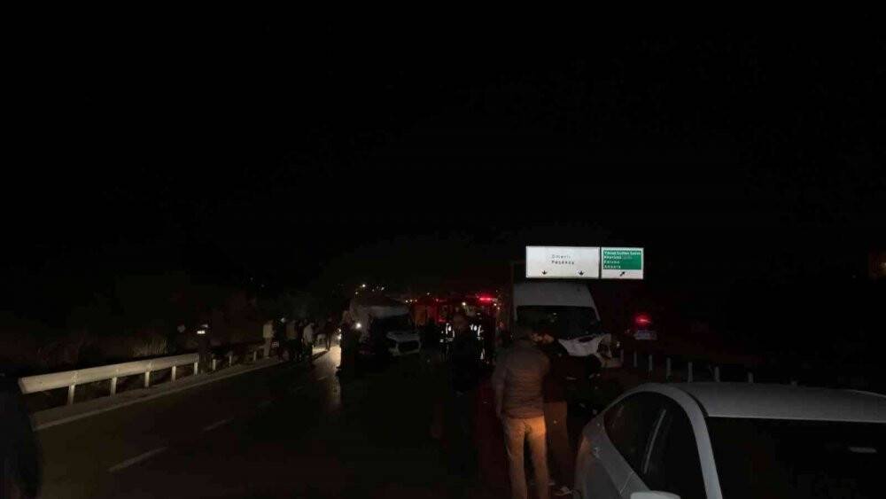 Çekmeköy’de zincirleme trafik kazası