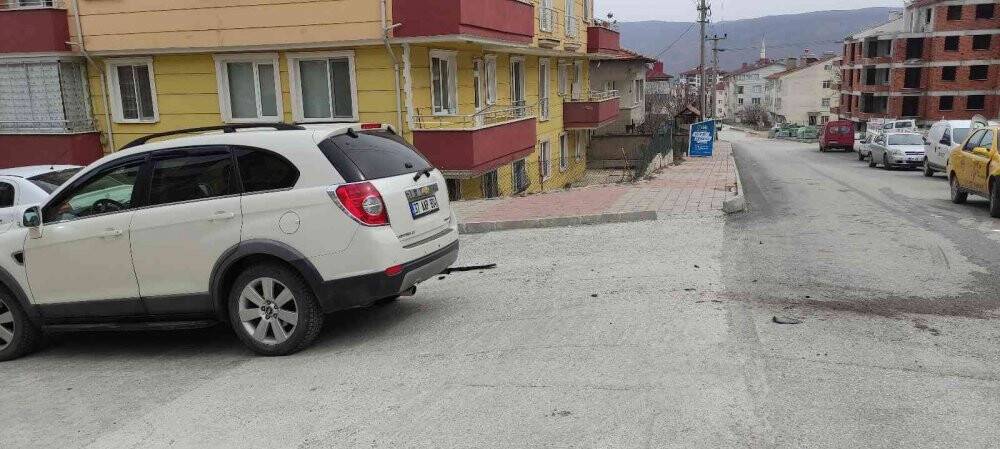 Cip ile ticari taksi çarpıştı: 1 yaralı