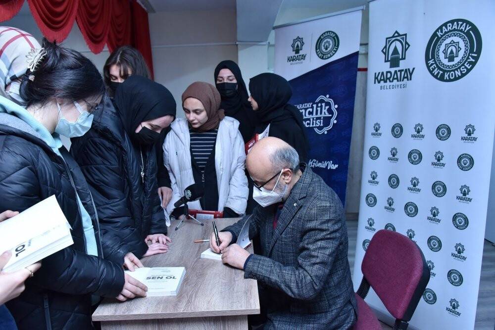 Karatay’da "Okur-Yazar Buluşmaları" sürüyor