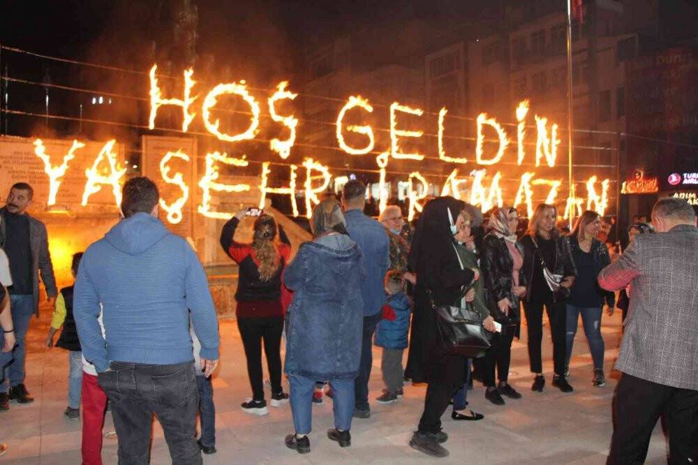 Ramazan ayı Amasya’da fener alayıyla karşılandı