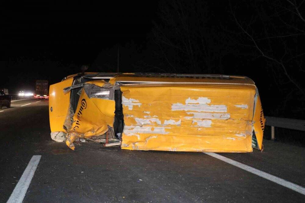 TEM’de feci kaza : 7 yaralı