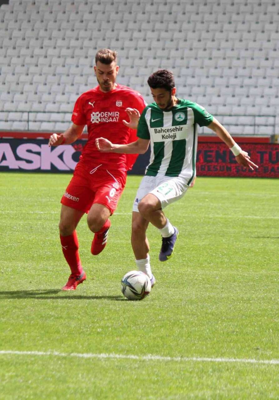 Giresunspor ile  Sivasspor berabere kaldı