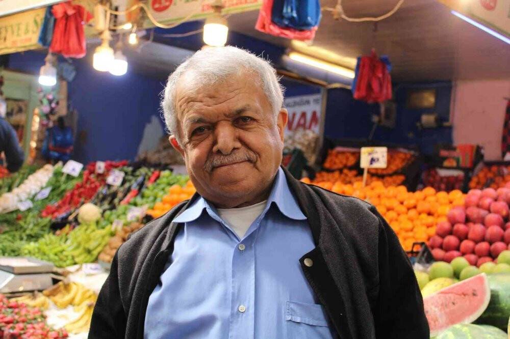 İlk iftar için pazar tezgâhlarında hazırlıklar başladı