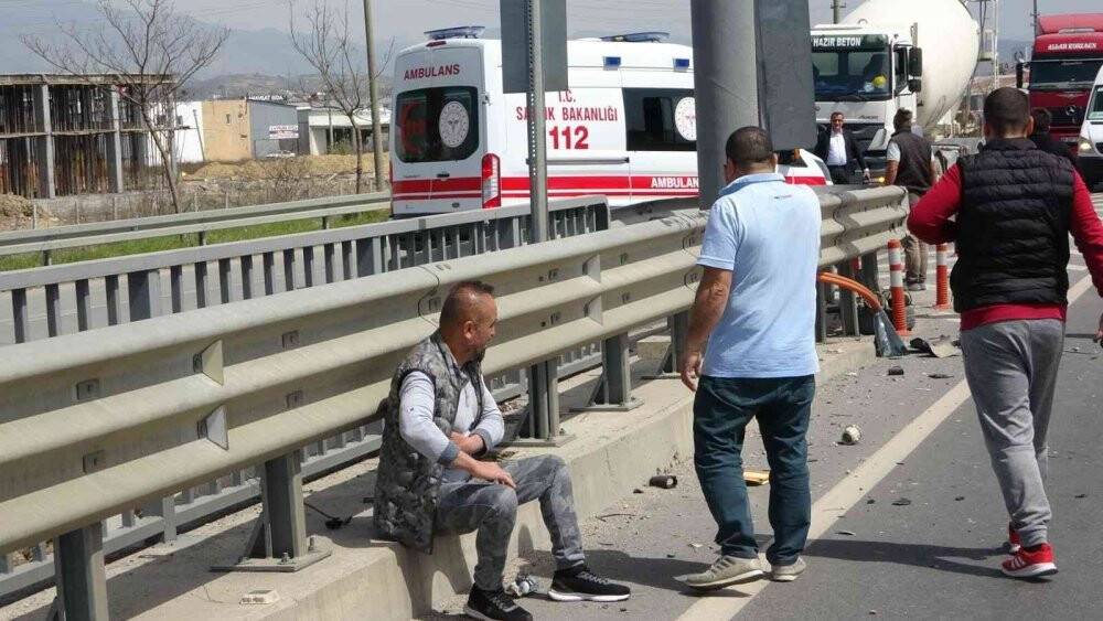 Kazada iki araç hurdaya döndü