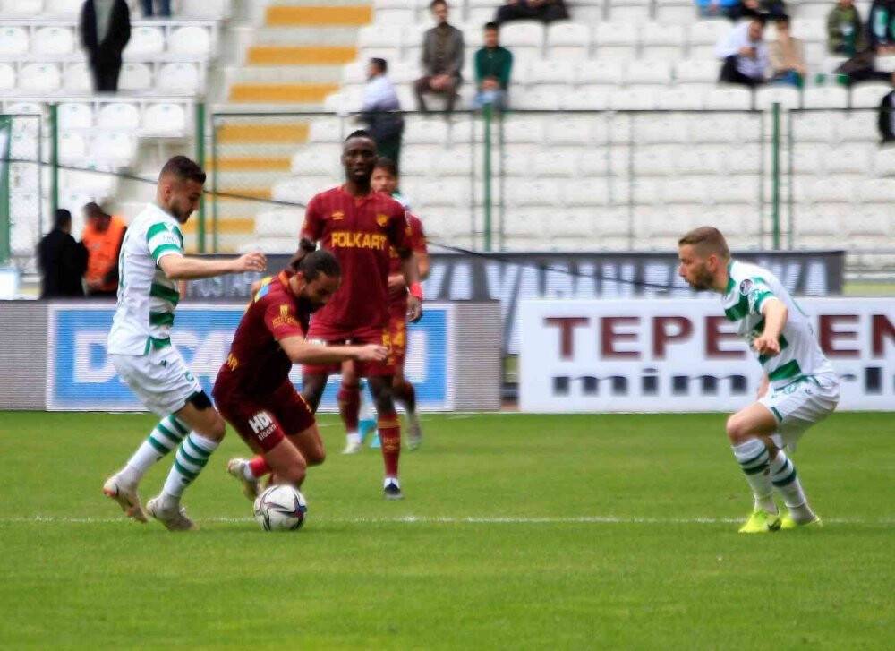 Spor Toto Süper Lig: Konyaspor: 2 - Göztepe: 0 (İlk yarı)