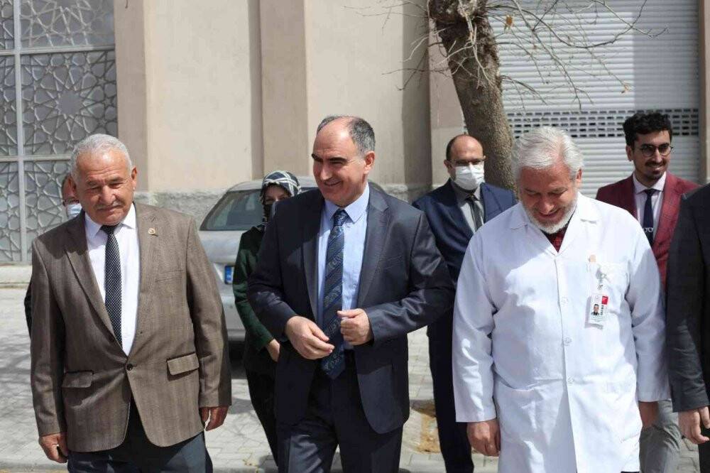 Konya’da Kanser Tarama Tırı 31 ilçeyi kadınlar için gezecek