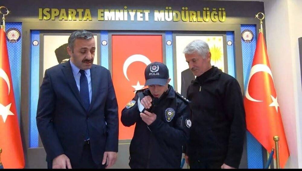 Isparta’da down sendromlu Yunus polis oldu