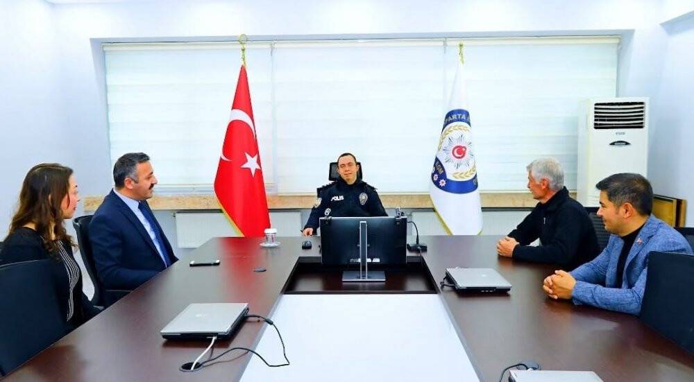 Isparta’da down sendromlu Yunus polis oldu