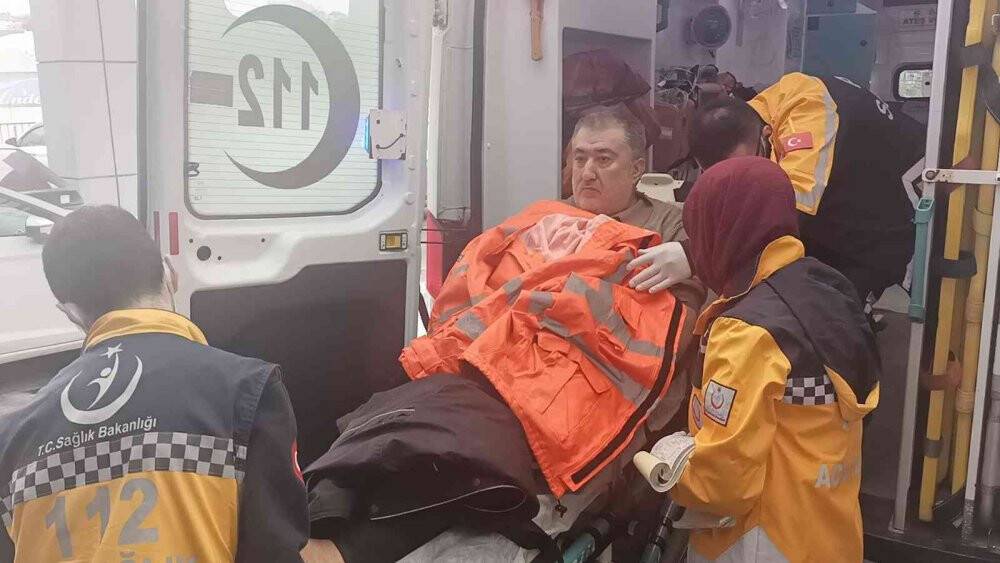 Şizofren hastası kayıp adam kayalıklarda saklanırken bulundu