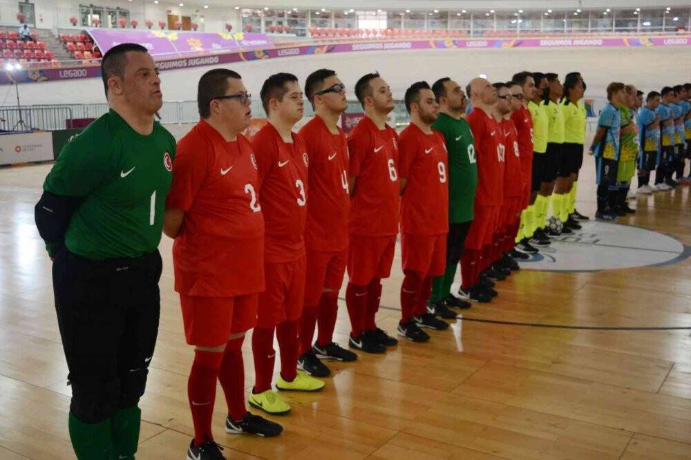 Down Sendromlu Futsal Milli Takımı yarı finalde
