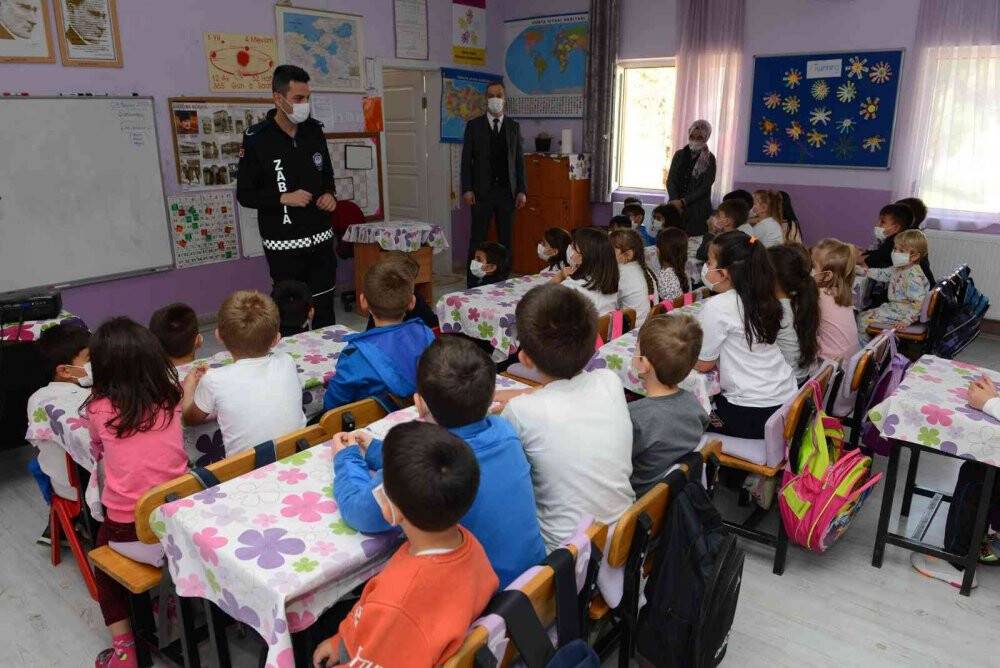 Zabıtadan çocuklara çevre eğitimi