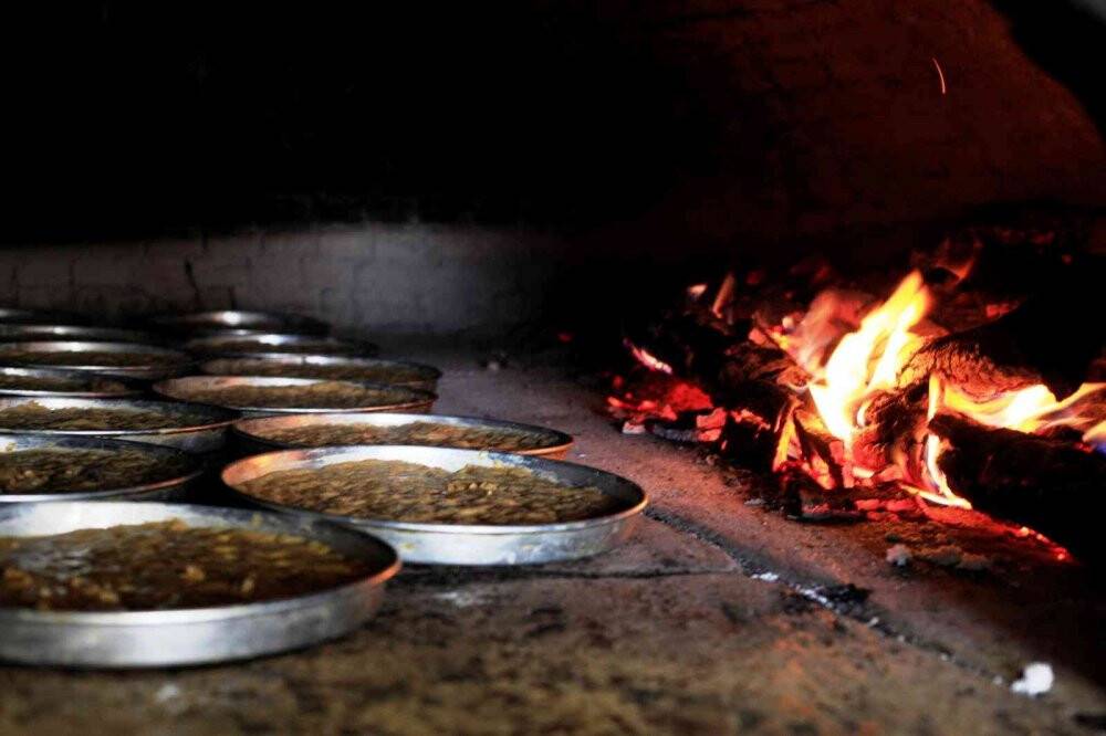 İftarda tatlı, sahurda ekmek vazgeçilmez lezzet; tahinli pide