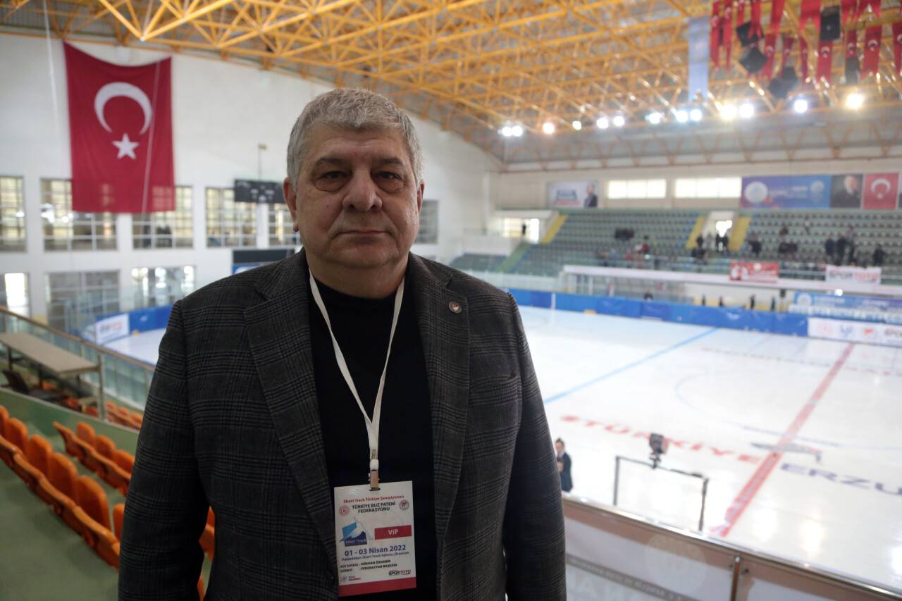 aa-20220409-27514471-27514461-buz-pateninde-2026-kis-olimpiyatlari-icin-calismalara-simdiden-baslandi.jpg