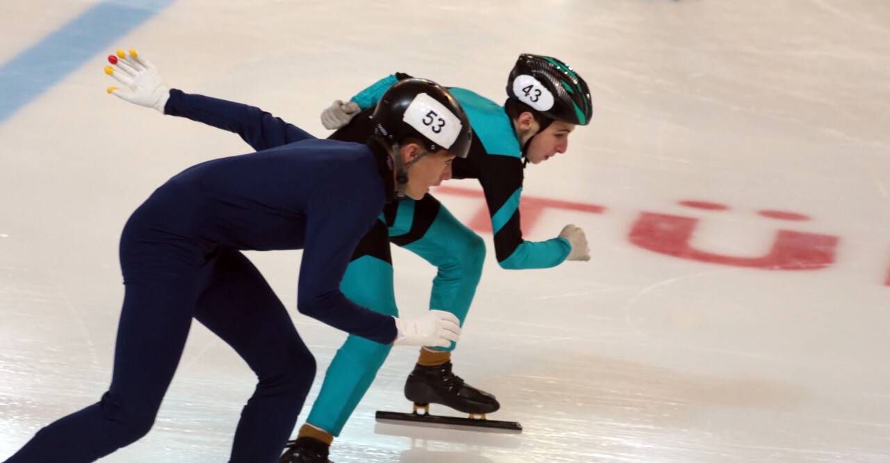 aa-20220409-27514471-27514465-buz-pateninde-2026-kis-olimpiyatlari-icin-calismalara-simdiden-baslandi.jpg