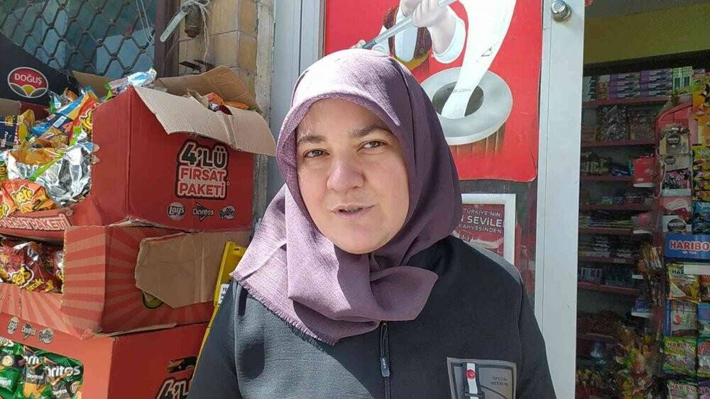 Bursa’da yolda yürüyen genç kız köpeğin saldırısına uğradı