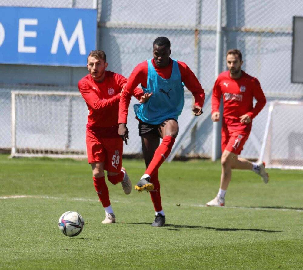 Sivasspor, Başakşehir maçına hazır
