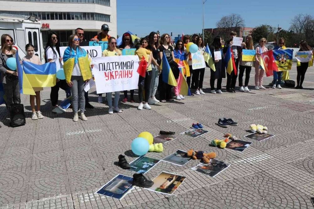 Ukraynalılar gözyaşlarıyla Samsun’dan dünyaya seslendi: "Bu savaşı bitirin"