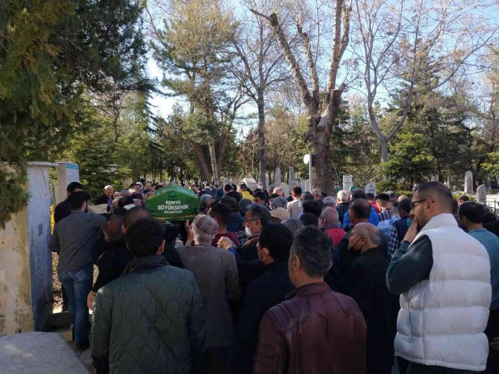 Uzman çavuş tarafından öldürülen doktor son yolculuğuna uğurlandı