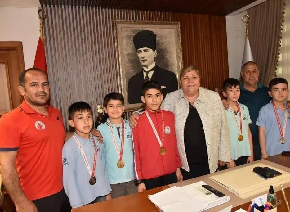 Ceyhanlı güreşçiler Türkiye Şampiyonası’nda