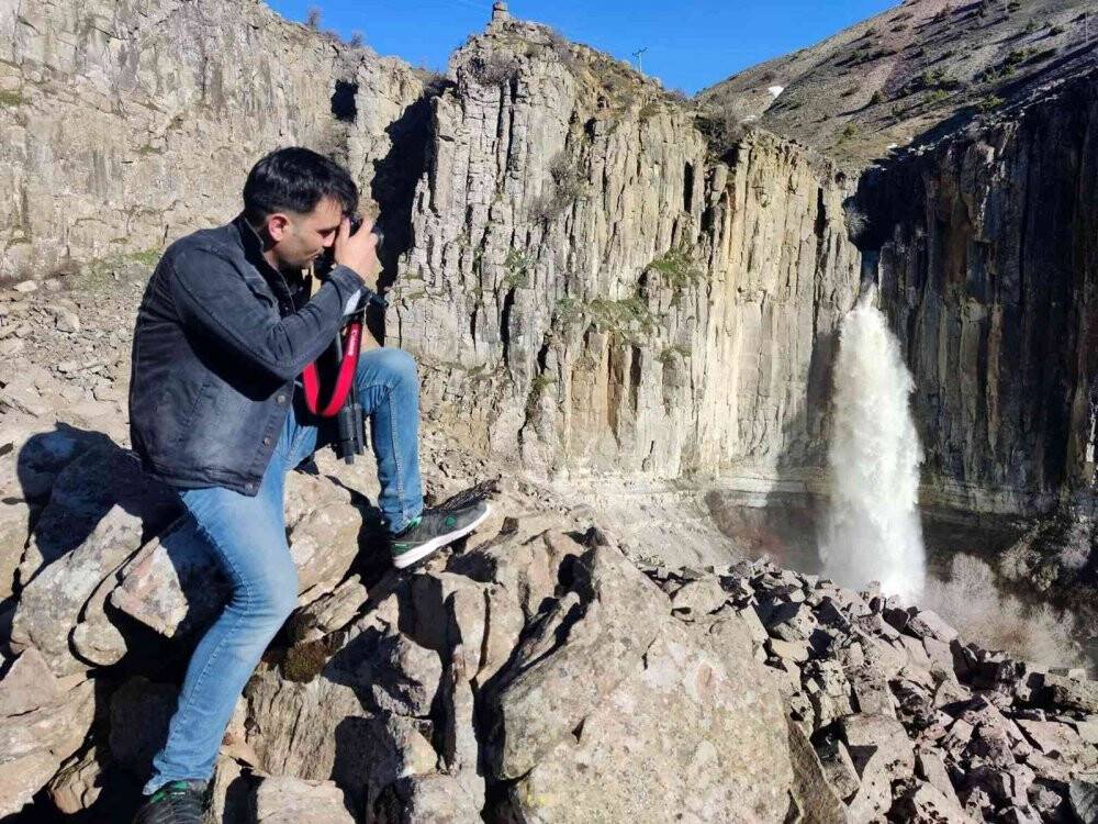 Heybeti ve güzelliğiyle ilgi odağı oldu