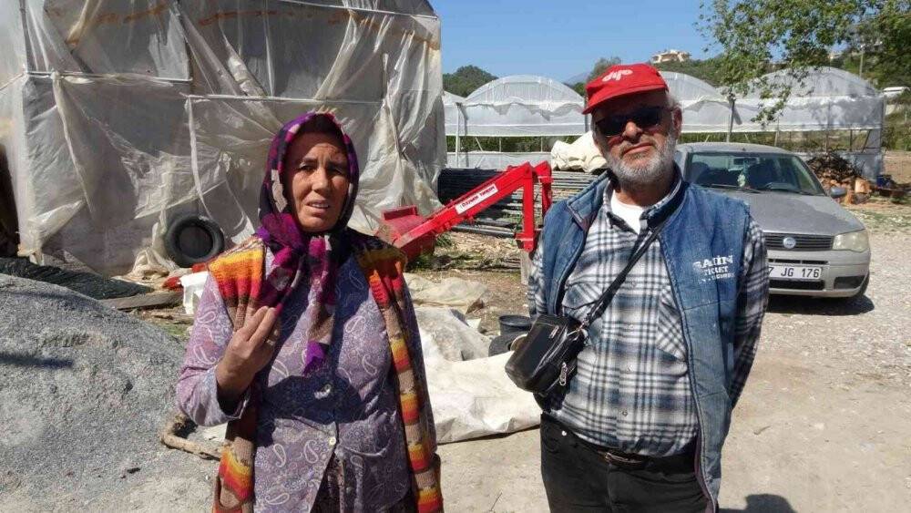 Yaşlı çifti 81 bin TL dolandırdılar