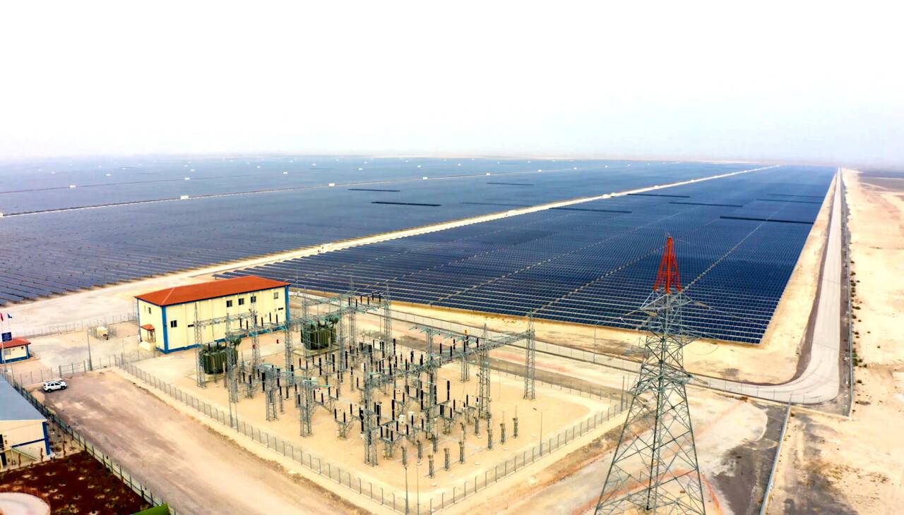 aa-20220411-27531853-27531846-karapinar-ges-ile-turkiyede-elektrik-uretiminde-gunes-enerjisinin-payi-yuzde-20ye-cikacak.jpg