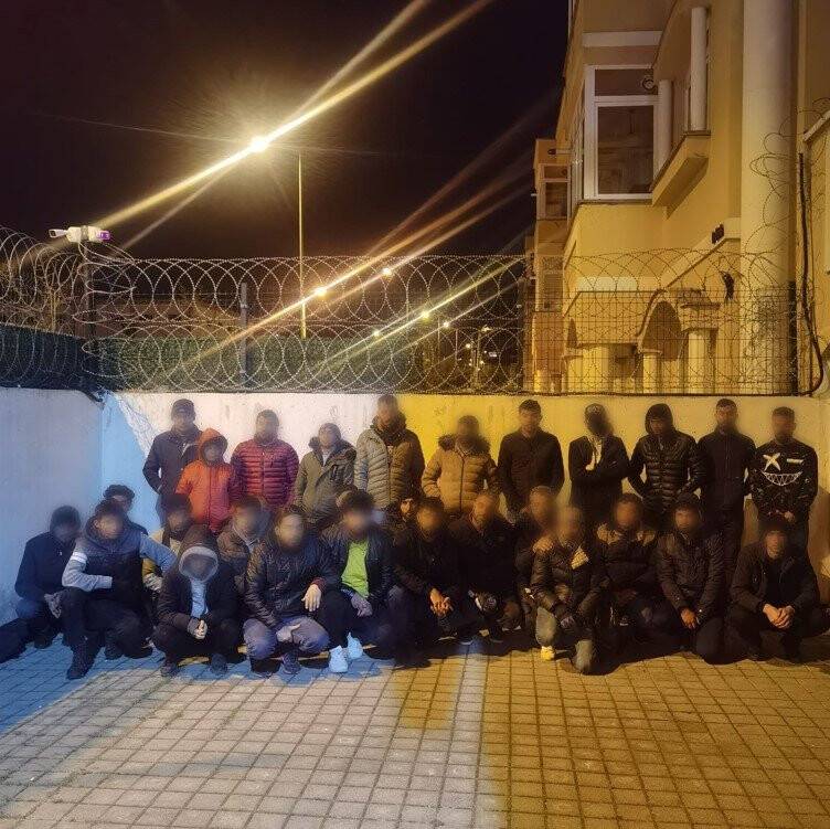 İstanbul’da kaçak göçmenlere operasyon: 39 mülteci yakalandı