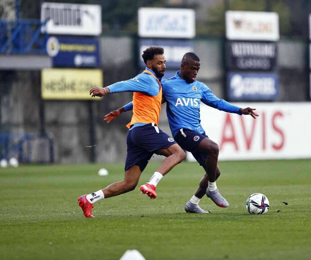 Fenerbahçe, Göztepe maçı hazırlıklarına başladı