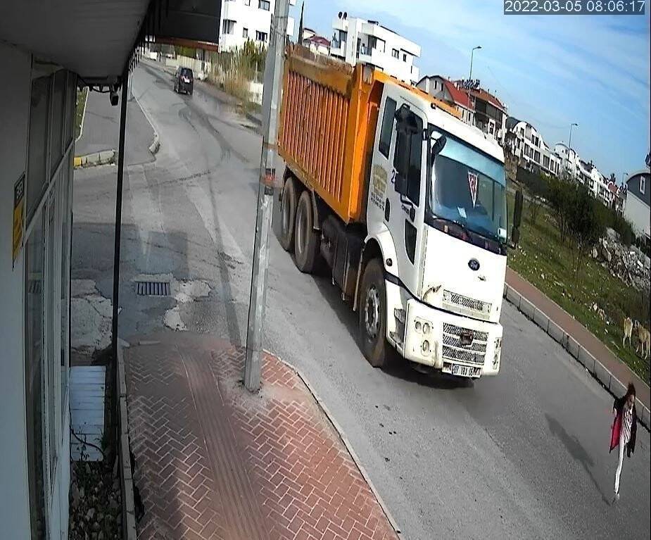 Mahra’nın mezarına arkadaşlarından duygulandıran mektup