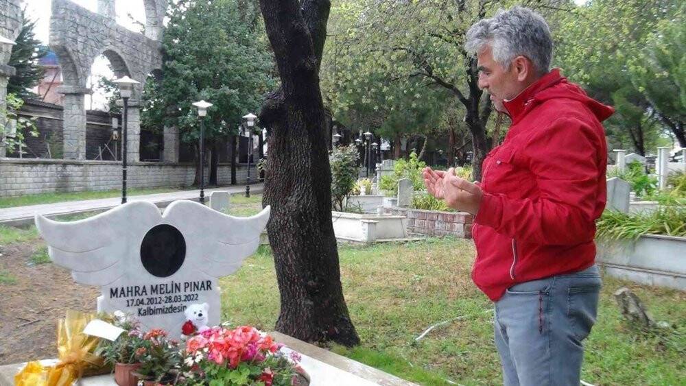 Mahra’nın mezarına arkadaşlarından duygulandıran mektup