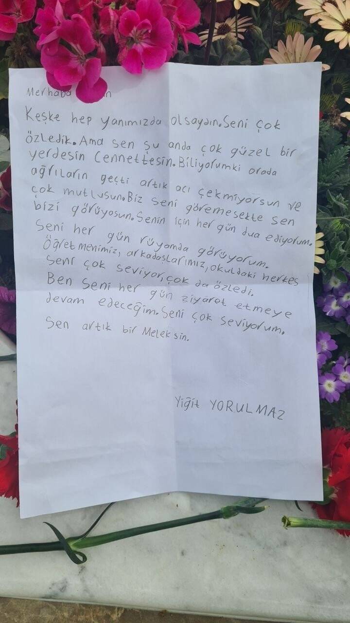 Mahra’nın mezarına arkadaşlarından duygulandıran mektup