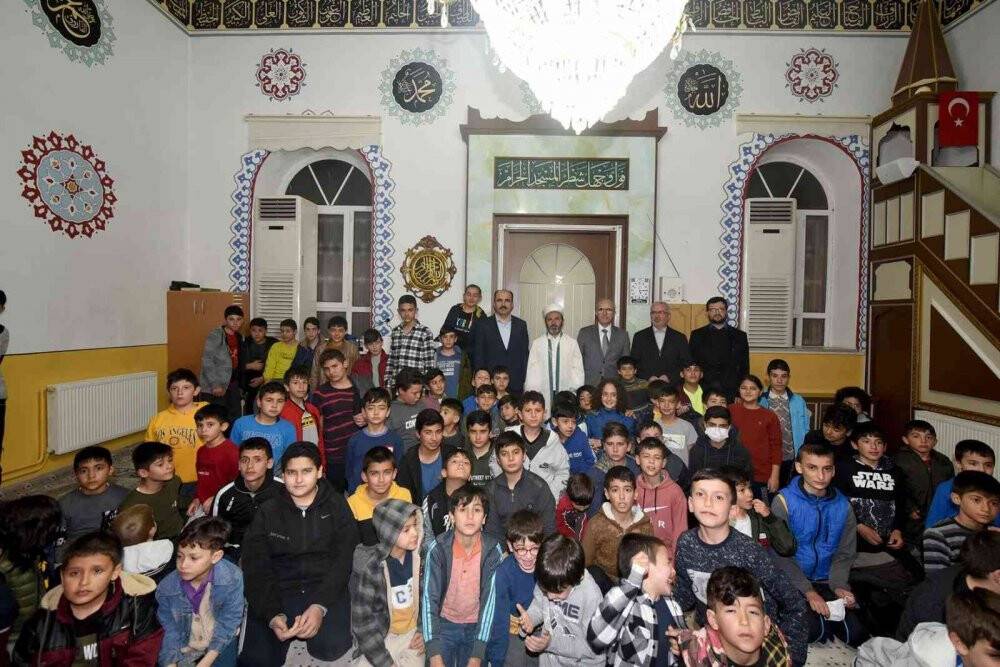 Başkan Altay: “Konya’mızı 31 ilçesiyle kalkındırıyoruz”