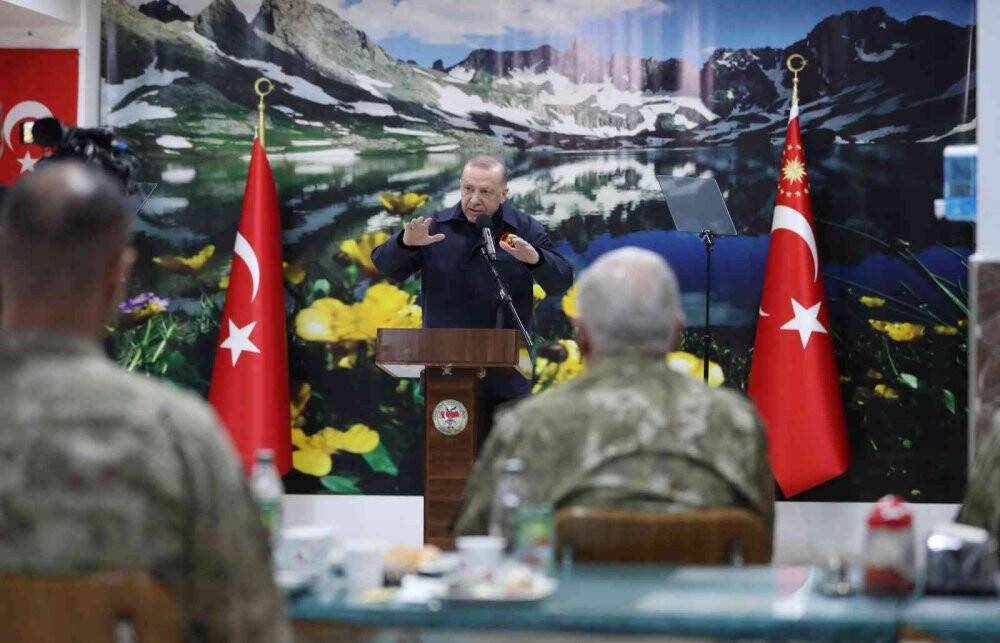 Cumhurbaşkanı Erdoğan’dan Mehmetçiğe iftar sürprizi