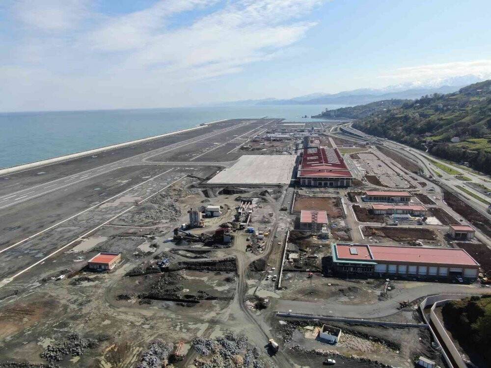 Rize-Artvin Havalimanı için ilk test uçuşu gerçekleştirildi