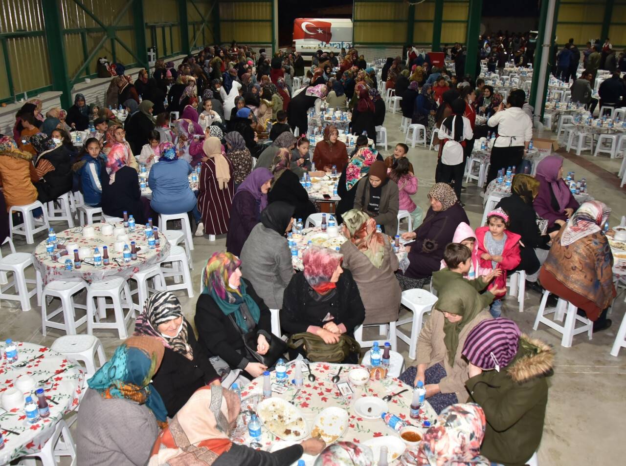 ovakavagi-mahallesi-iftar-programi-4.jpg