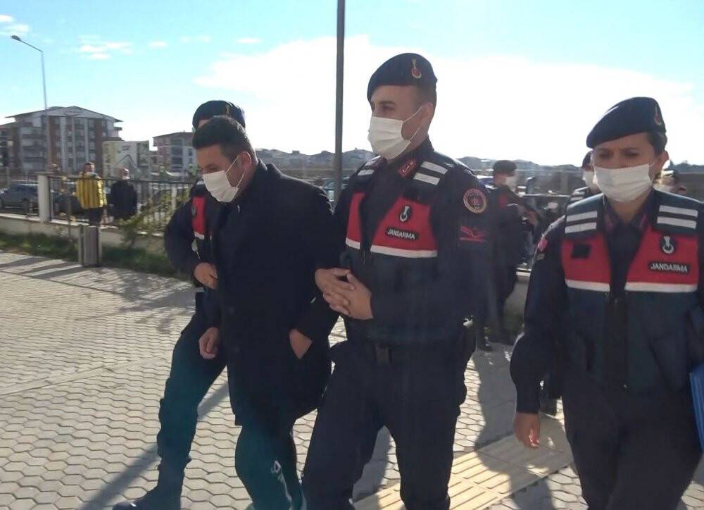 Tutuklanan CHP’li belediye başkanı Ender Sevinç’e 12 yıl hapis istendi