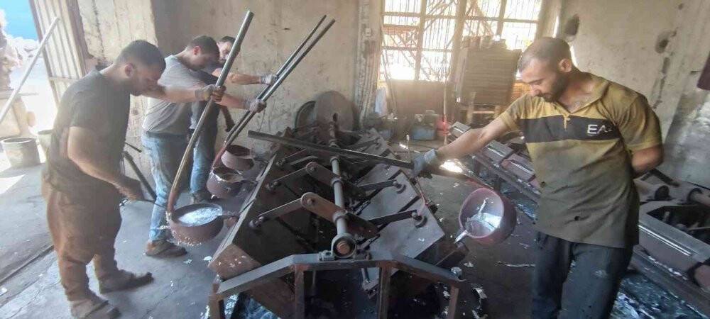 Alüminyum işçilerinin Ramazan’da sıcakla imtihanı