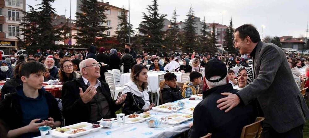 5 bin 500 vatandaş aynı sofrada buluştu