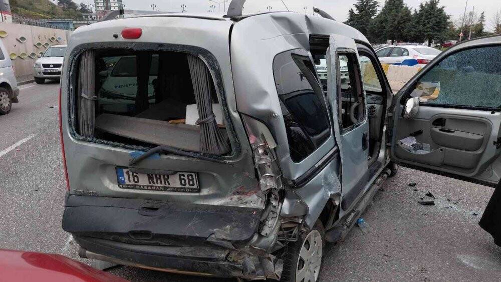 İftara giderken kaza yaptılar: 2 yaralı