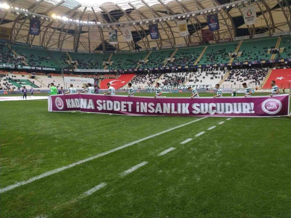 Spor Toto Süper Lig: Konyaspor: 2 - Gaziantep FK: 0 (İlk yarı)